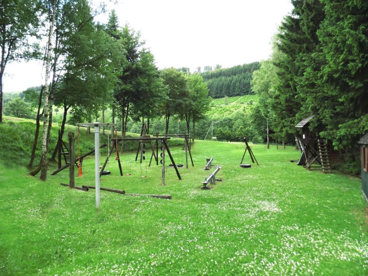 Typ Fuchsbau Hotel ชมาลเลนแบร์ก ภายนอก รูปภาพ